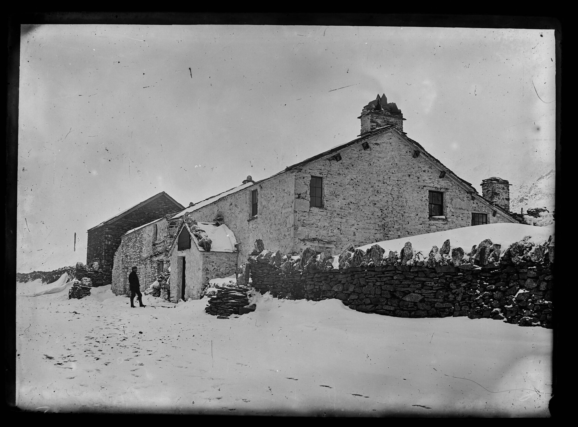 Kirkstone Pass Inn in Winter